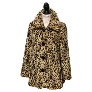 Gallery faux fur leopard cheetah  4 button swing coat